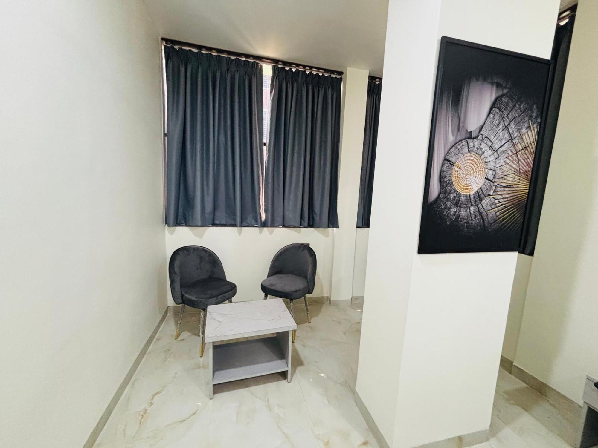 Hotel Sky City Нагпур Екстериор снимка